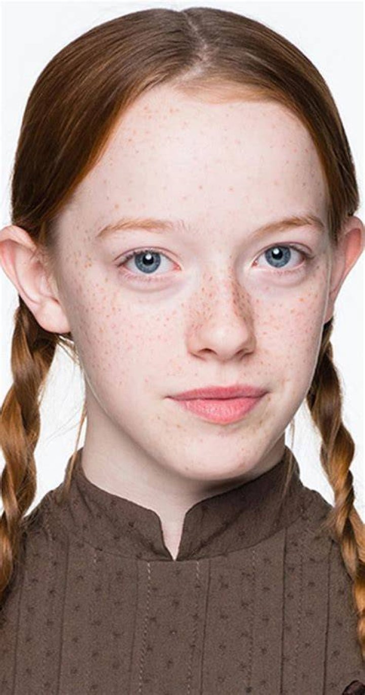 Amybeth McNulty IMDb