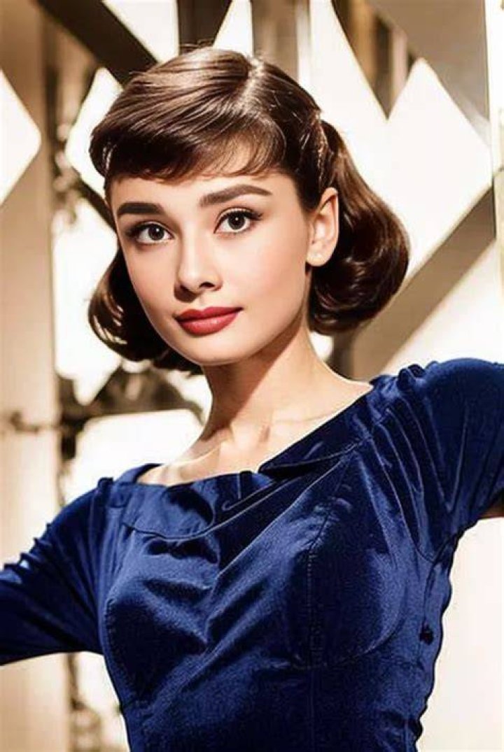 Audrey Hepburn is perfect as Eliza Doolittle in &lsquo;My Fair Lady&rsquo; 1964 👑👑