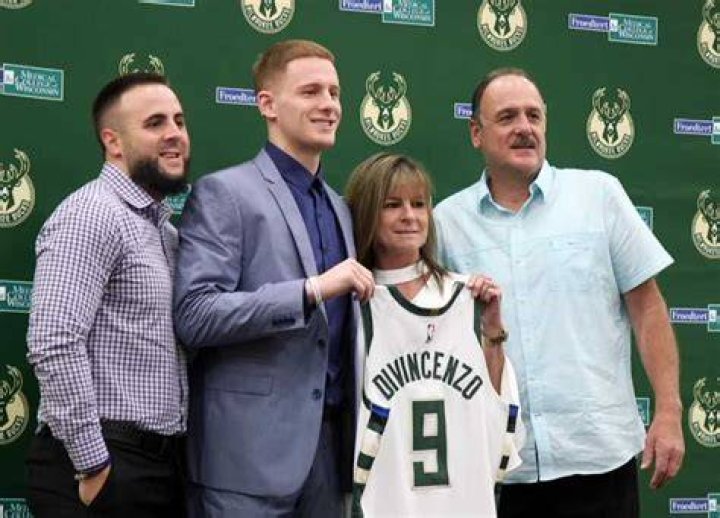 Donte DiVincenzo Ethnicity, Parents And Net Worth,