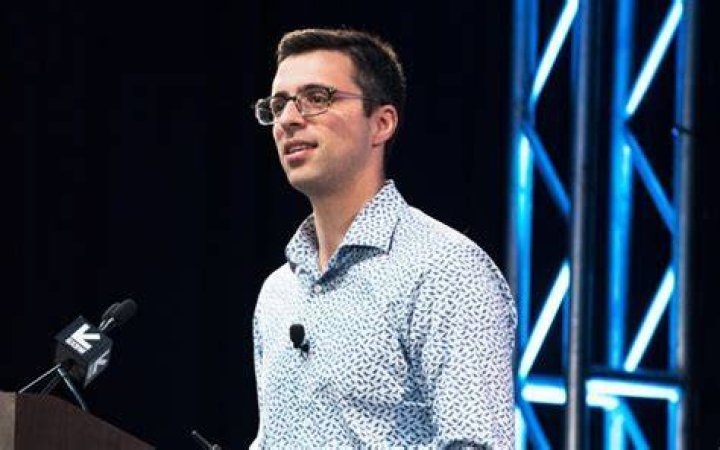 Ezra Klein Bio, Net Worth, Salary Age, Height, Weight, Wiki, Health