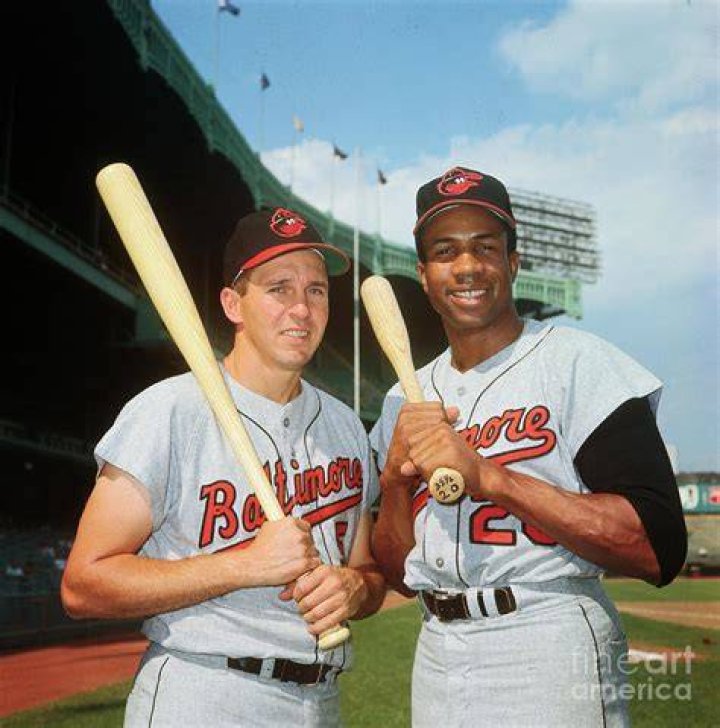 Frank Robinson, Brooks Robinson set tone for O&rsquo;s Frank robinson