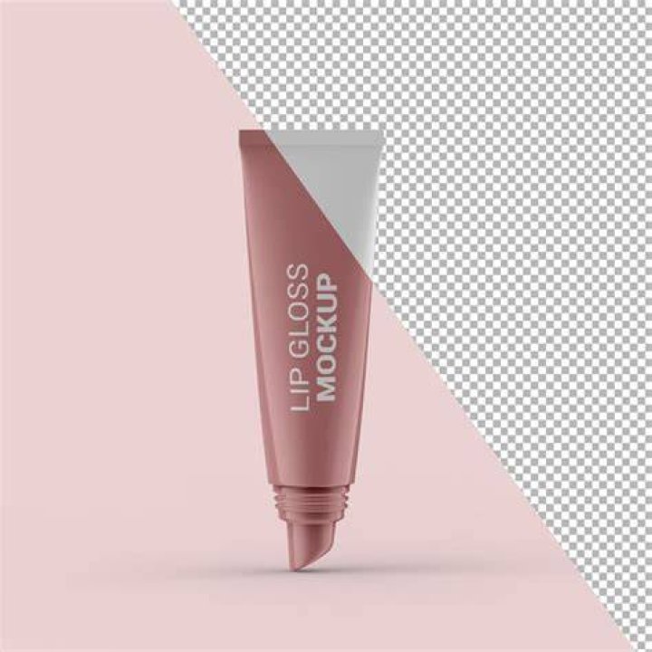 Free Lip Gloss Mockup Mockuptree