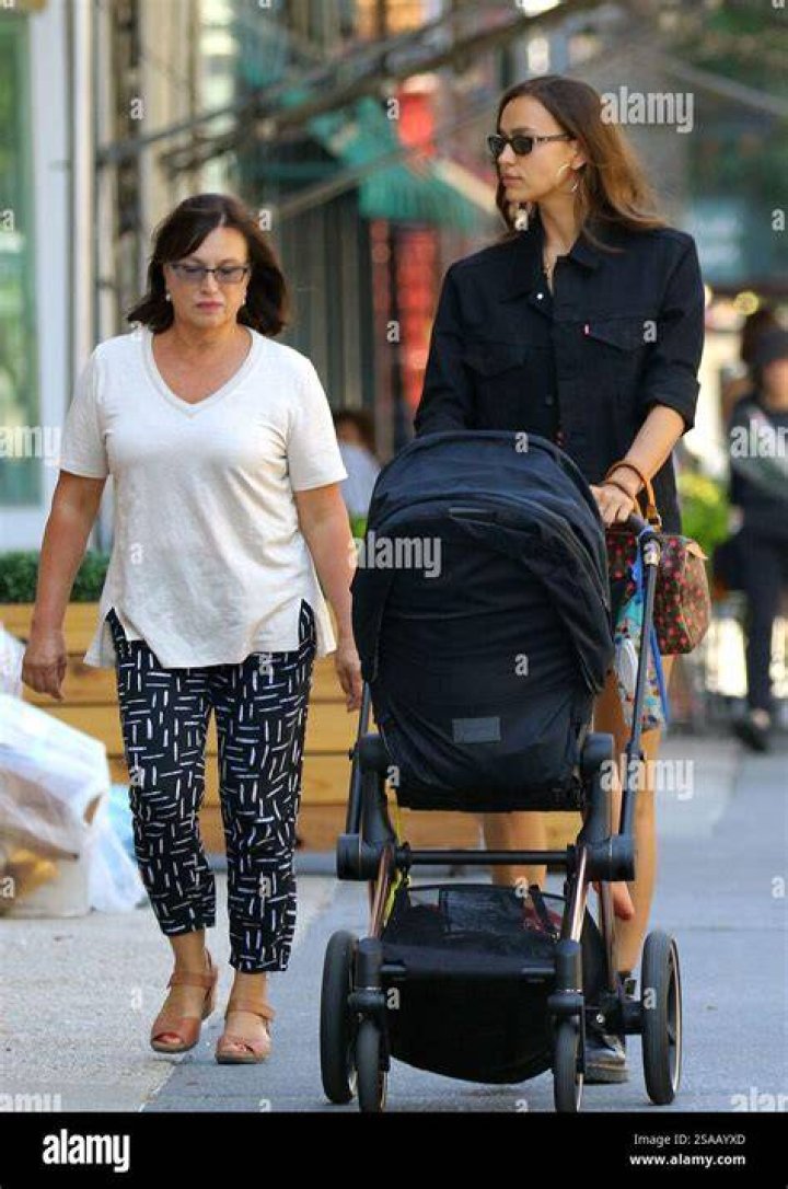 Irina Shayk Mother