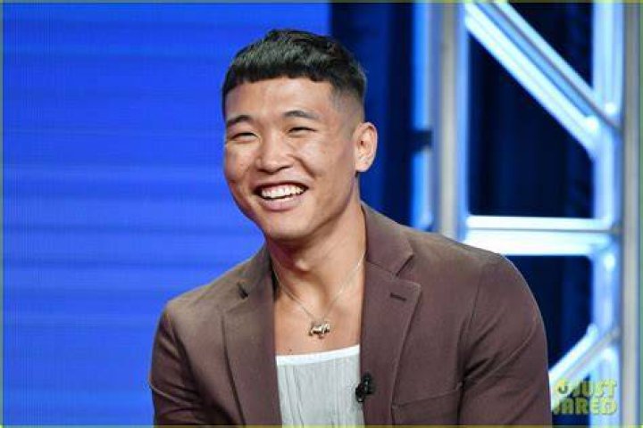 Joel Kim Booster Jokes About Grindr and Asian Stereotypes The New