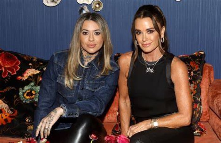 Kyle Richards addresses Wade romance rumours