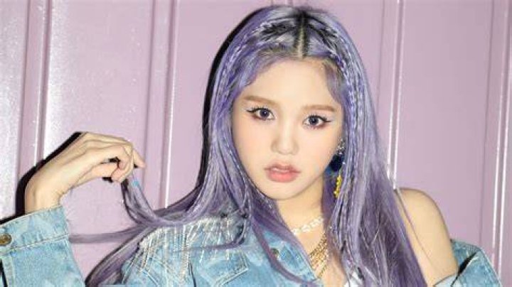 MIMI &mdash; OH MY GIRL FANSIGN Mimi OhMyGirl OMG Spring One, Pin Pics