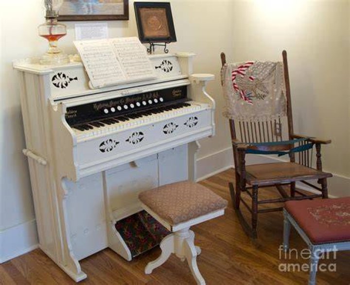 Parlor Organ Photograph by Lynn Sprowl Fine Art America