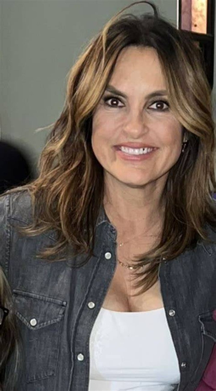 Pin on Mariska Hargitay