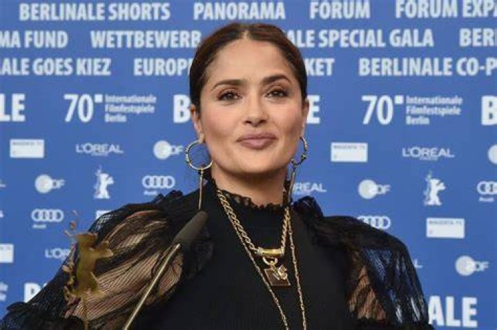 Salma Hayek Measurements, Net Worth, Bio, Age, Height and Family
